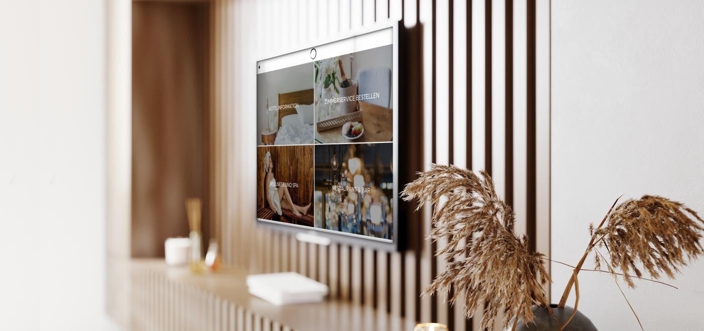 SuitePad Lobby Screen