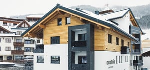 Austria Aparthotel Aussenansicht im Winter