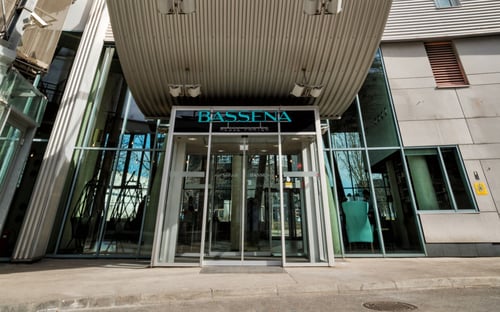 Bassena Hotel Eingang