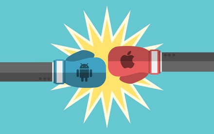 Red and blue boxing gloves with Android and Apple logos on them