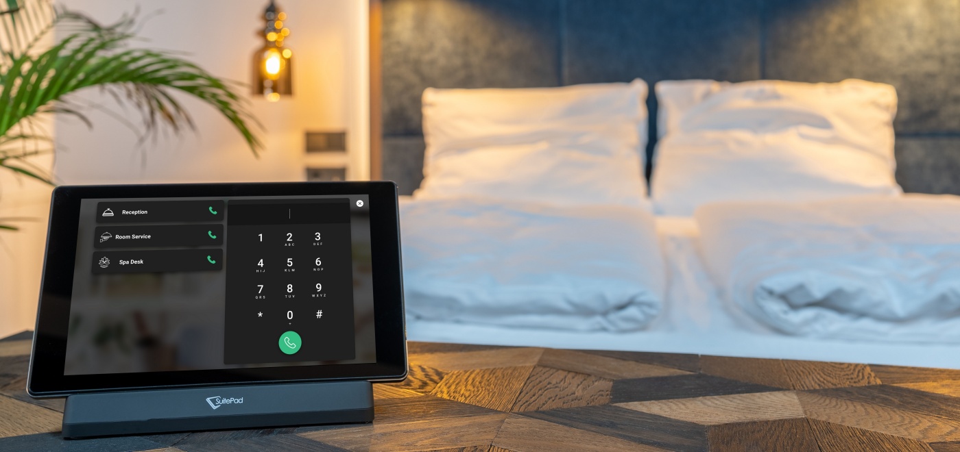 SuitePad Phone Mock-Up in Hotelroom